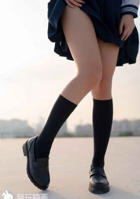 《不扣钮的女孩》_BD国语免费观看超清