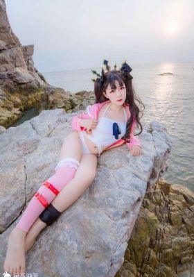 《女巫》在线观看完整版_HD完整版观看